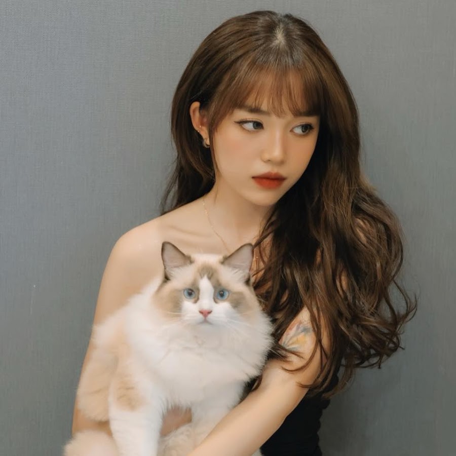 Linh Ngọc Đàm - Nữ streamer nổi tiếng hàng đầu Việt Nam 3 linh ngoc dam 1