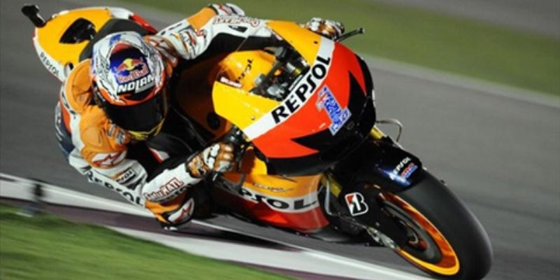 Mơ thấy đua xe - Jun88 giải mã giấc mơ và gợi ý đánh con gì 4 Mơ thấy đua xe là điềm báo có tốt không? (Nguồn: Internet).